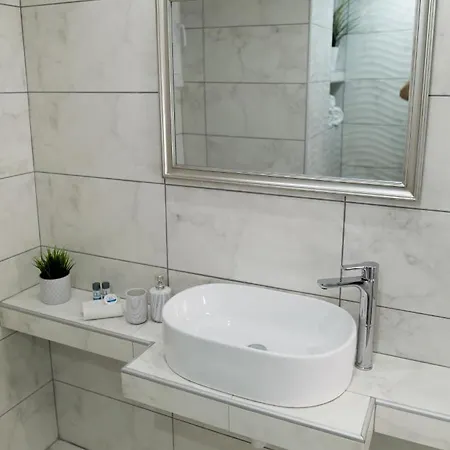 Sunset Brand New Luxury Apt With Pool & Sea View Karpatos Zewnętrze zdjęcie