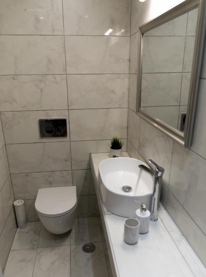 Sunset Brand New Luxury With Pool & Sea View Apartment