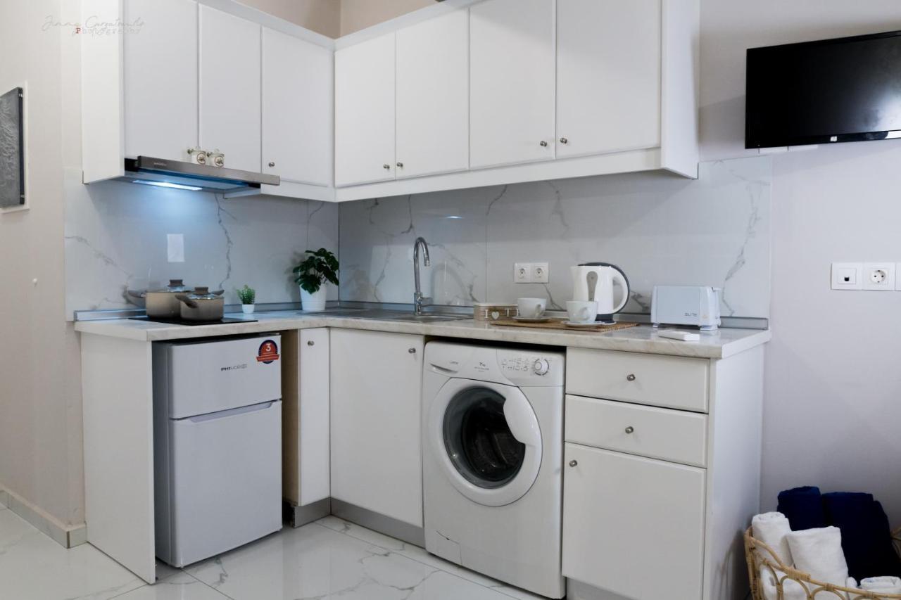 Sunset Brand New Luxury With Pool & Sea View Apartment *
